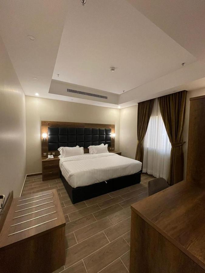 Mirada Purple - Zahra Aparthotel Джеда Екстериор снимка
